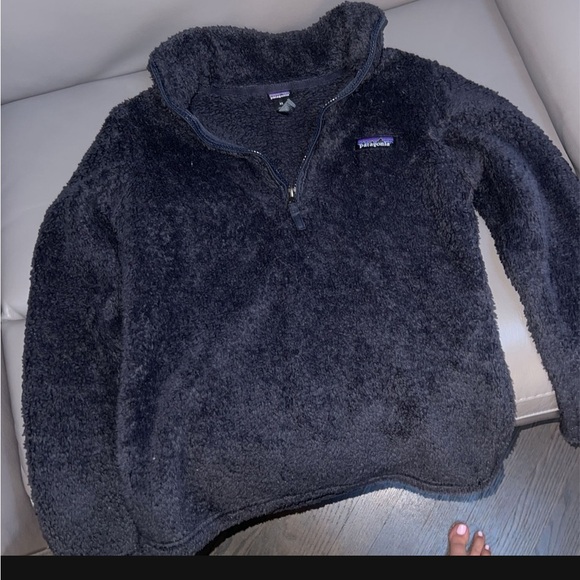 Patagonia Tops - Patagonia Fleece size XS